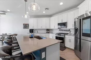 18879 W Cholla St, Surprise, AZ 85388 - Photo 17