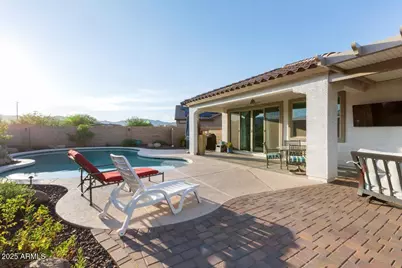 18879 W Cholla Street, Surprise, AZ 85388 - Photo 21