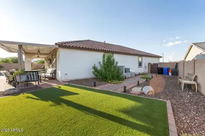 18879 W Cholla Street, Surprise, AZ 85388 - Photo 31