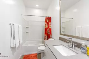 18879 W Cholla St, Surprise, AZ 85388 - Photo 11