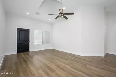 274 N Delaware Street #B, Chandler, AZ 85225 - Photo 21
