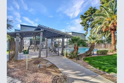 3501 N 64th Street #Unit 18, Scottsdale, AZ 85251 - Photo 1