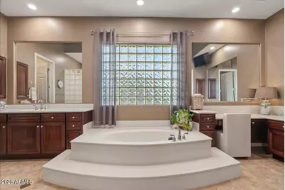 6427 S Magic Court, Gilbert, AZ 85298 - Photo 31