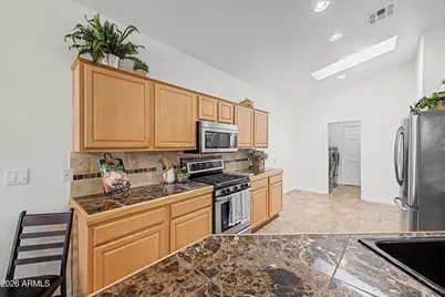 7024 S 32nd Place, Phoenix, AZ 85042 - Photo 5