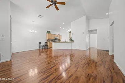 7024 S 32nd Place, Phoenix, AZ 85042 - Photo 7