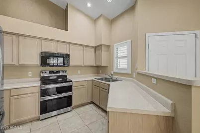 1750 W Union Hills Drive #78, Phoenix, AZ 85027 - Photo 11