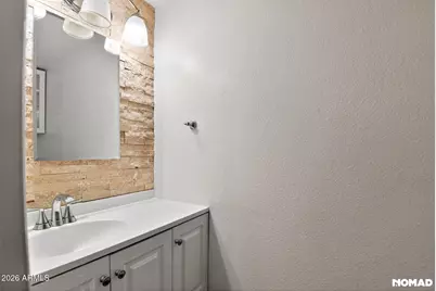 1228 E Lawrence Lane, Phoenix, AZ 85020 - Photo 11