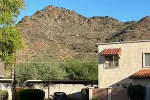 1228 E Lawrence Ln, Phoenix, AZ 85020 - Photo 17