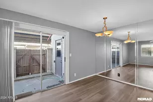 1228 E Lawrence Ln, Phoenix, AZ 85020 - Photo 7