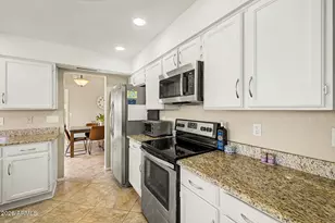 3708 E Renee Dr, Phoenix, AZ 85050 - Photo 13