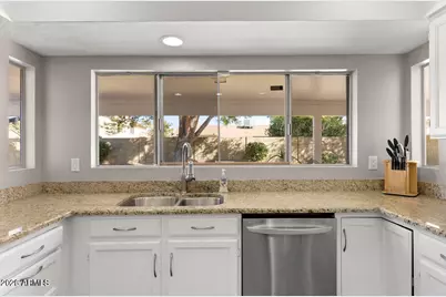 3708 E Renee Drive, Phoenix, AZ 85050 - Photo 3