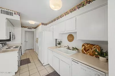 12927 W Mesa Verde Drive, Sun City West, AZ 85375 - Photo 15