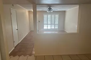 10512 W El Capitan Cir, Sun City, AZ 85351 - Photo 3