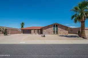 9408 W Cedar Hill Cir, Sun City, AZ 85351 - Photo 7