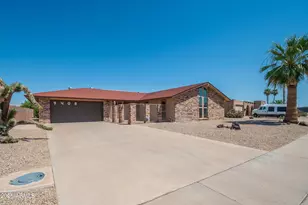 9408 W Cedar Hill Cir, Sun City, AZ 85351 - Photo 9