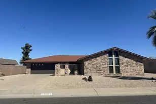 9408 W Cedar Hill Cir, Sun City, AZ 85351 - Photo 1