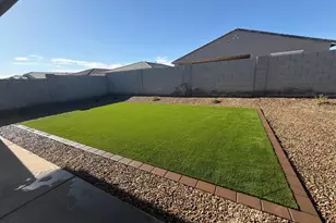 15982 W Desert Spoon Dr, Surprise, AZ 85387 - Photo 19