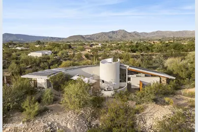 7915 E Primrose Path, Carefree, AZ 85377 - Photo 3