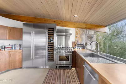 7915 E Primrose Path, Carefree, AZ 85377 - Photo 13