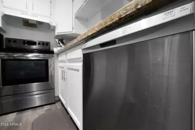 540 N May Street #2081, Mesa, AZ 85201 - Photo 9