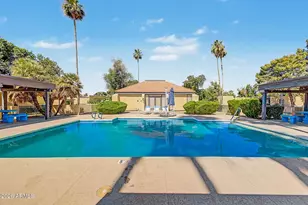 6221 N 21st Dr, Phoenix, AZ 85015 - Photo 43