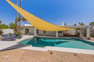 10660 N 44th Ct, Phoenix, AZ 85028 - Photo 37