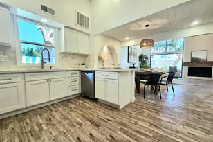 8101 N Central Ave, Phoenix, AZ 85020 - Photo 15