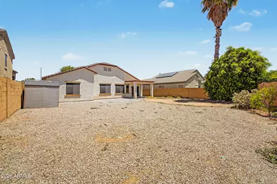 17949 W Caribbean Lane, Surprise, AZ 85388 - Photo 31