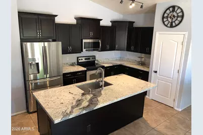17949 W Caribbean Lane, Surprise, AZ 85388 - Photo 5