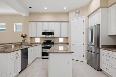 7366 E Eagle Feather Road, Scottsdale, AZ 85266 - Photo 5