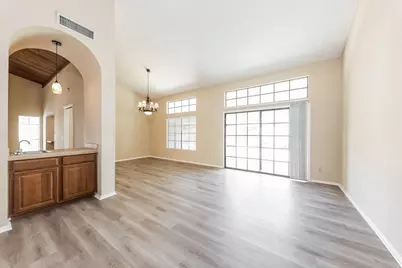 6709 W Topeka Drive, Glendale, AZ 85308 - Photo 9