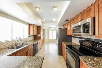 6709 W Topeka Drive, Glendale, AZ 85308 - Photo 7