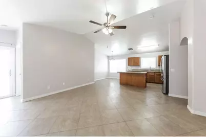 19246 N 31st Street, Phoenix, AZ 85050 - Photo 3