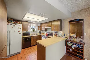 3212 W Sahuaro Dr, Phoenix, AZ 85029 - Photo 9