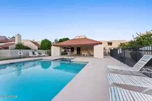 427 E Ironwood Dr, Phoenix, AZ 85020 - Photo 23