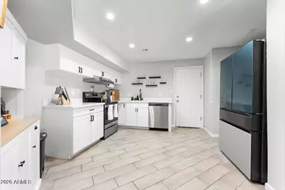 427 E Ironwood Drive, Phoenix, AZ 85020 - Photo 13
