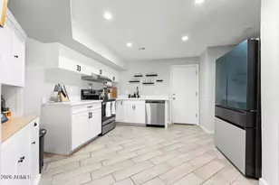 427 E Ironwood Dr, Phoenix, AZ 85020 - Photo 13