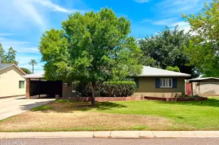 3940 E Glenrosa Ave, Phoenix, AZ 85018 - Photo 1