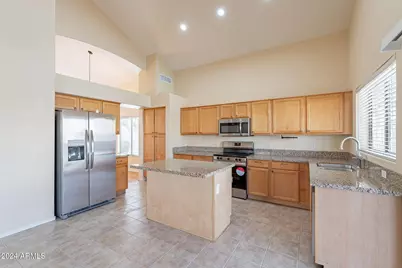20434 N 92nd Lane, Peoria, AZ 85382 - Photo 11
