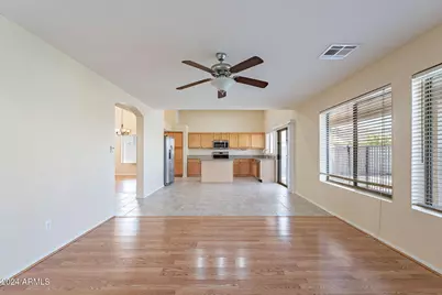 20434 N 92nd Lane, Peoria, AZ 85382 - Photo 19