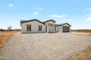 37159 W Encinas Ln, Tonopah, AZ 85354 - Photo 3