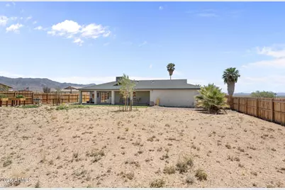 27144 S Bennett Way, Congress, AZ 85332 - Photo 25