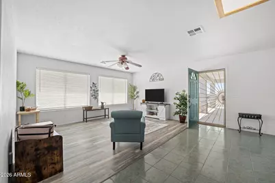 27144 S Bennett Way, Congress, AZ 85332 - Photo 5