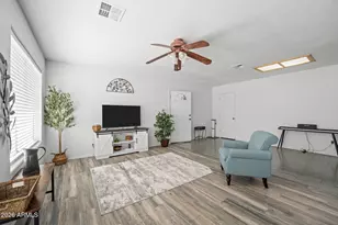 27144 S Bennett Way, Congress, AZ 85332 - Photo 7