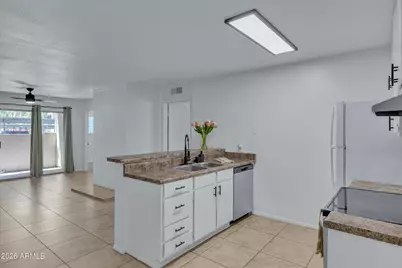 5525 E Thomas Road #A1, Phoenix, AZ 85018 - Photo 9