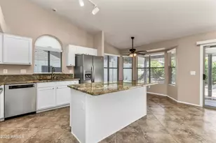 1113 E Betsy Ln, Gilbert, AZ 85296 - Photo 15