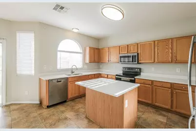 2522 S 90th Glen, Tolleson, AZ 85353 - Photo 9