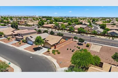 2621 S 107th Drive, Avondale, AZ 85323 - Photo 39