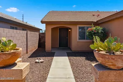 2621 S 107th Drive, Avondale, AZ 85323 - Photo 5