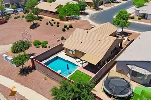 2621 S 107th Dr, Avondale, AZ 85323 - Photo 9